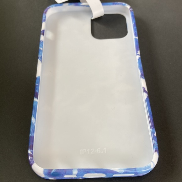 🌟FREE ADD-ON💥NWT⭐️ARDENE💫Blue/White Floral Pattern iPhone 12/12PRO Phone Case - Picture 4 of 6